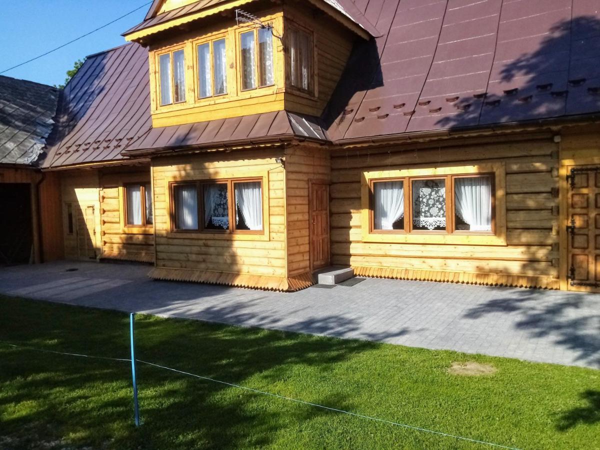 U Huraja Groń Kültér fotó